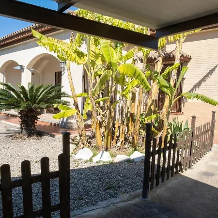 Con Piscina Privada Solo Familias Y Parejas *