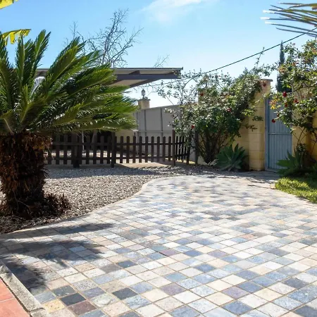 Con Piscina Privada Solo Familias Y Parejas Conil De La Frontera
